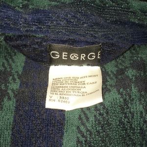 Brown and blue men’s robe. Brand is George w/belt